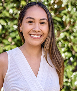 Headshot of Julie Nguyen