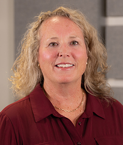 Beverly Smith headshot