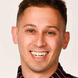 Darren Uscher headshot