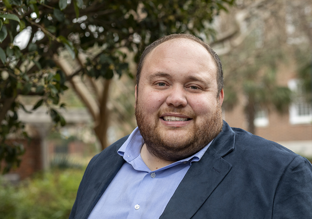 Headshot of Josh Dawsey on USC's campus.